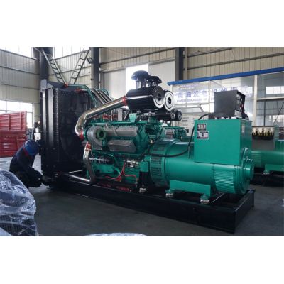 400kw乾能柴油發(fā)電機組-乾能12缸柴油機12V135AZLD柴油發(fā)電機組,缸徑/行程：135/150mm,柴油發(fā)電機組水冷發(fā)動機功率410KW,柴油發(fā)電機組配套馬拉松斯坦福發(fā)電機。廠價直銷歡迎選購：13773399855。