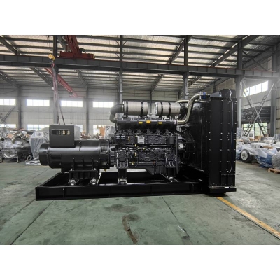 1000kw上柴股份柴油發(fā)電機(jī)組-上柴動(dòng)力6缸柴油機(jī)6WTAA35-G311柴油發(fā)電機(jī)組,缸徑/行程：186/215mm,柴油發(fā)電機(jī)組水冷發(fā)動(dòng)機(jī)功率1230KW,柴油發(fā)電機(jī)組配套馬拉松斯坦福發(fā)電機(jī)。廠價(jià)直銷歡迎選購：13773399855。